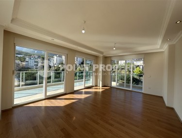 Просторная панорамная квартира на 7-м этаже, в жилом комплексе 2016 года постройки-id-5683-фото-3