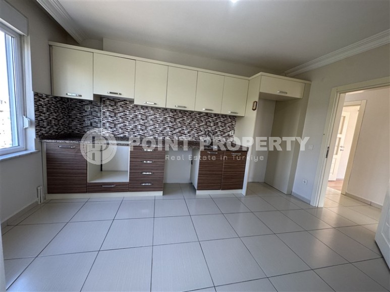 Spacious panoramic apartment on the 7th floor, in a residential complex built in 2016-id-5683-photo-4