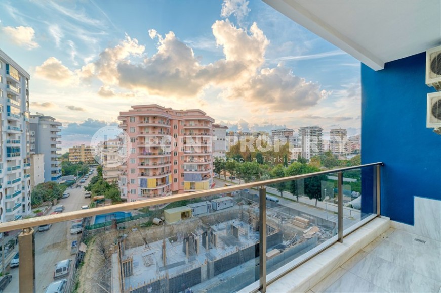 Stylish apartment with designer renovation 300 meters from the sea, in the center of the popular area of Alanya - Mahmutlar-id-5692-photo-11