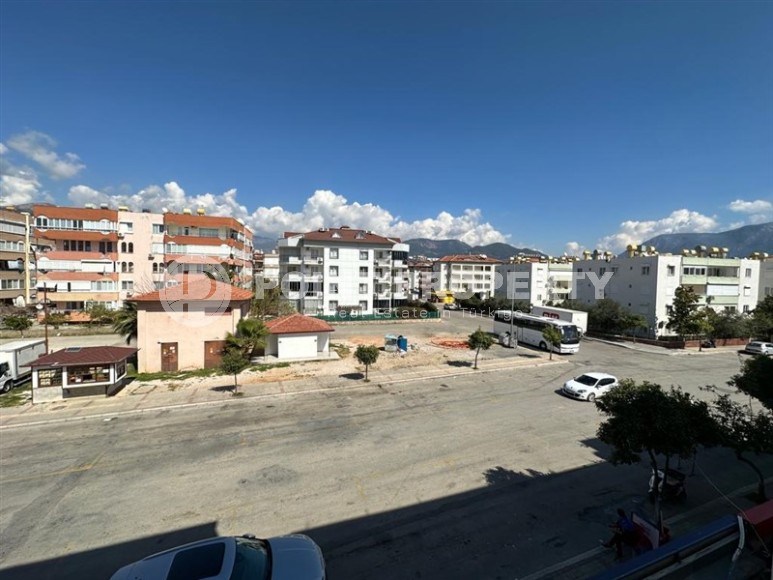 Светлая уютная квартира с двумя спальными комнатами в 300 метрах от моря.-id-3596-фото-13