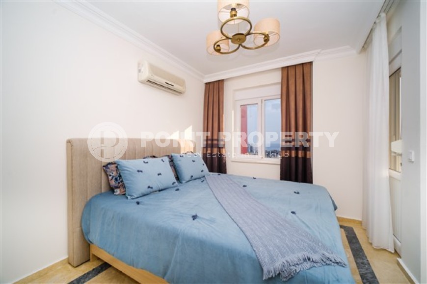 Ready to move in, view three-room apartment, 115m², 500m from the sea in the Tosmur area, Alanya-id-2115-photo-9