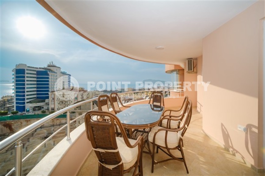 Ready to move in, view three-room apartment, 115m², 500m from the sea in the Tosmur area, Alanya-id-2115-photo-13