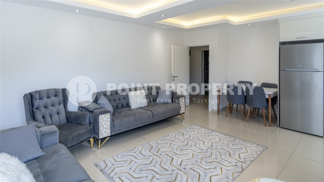 Благоустроенная просторная квартира, с хорошим ремонтом, новой мебелью и бытовой техникой, в 300 метрах от пляжа и набережной-id-5699-фото-2