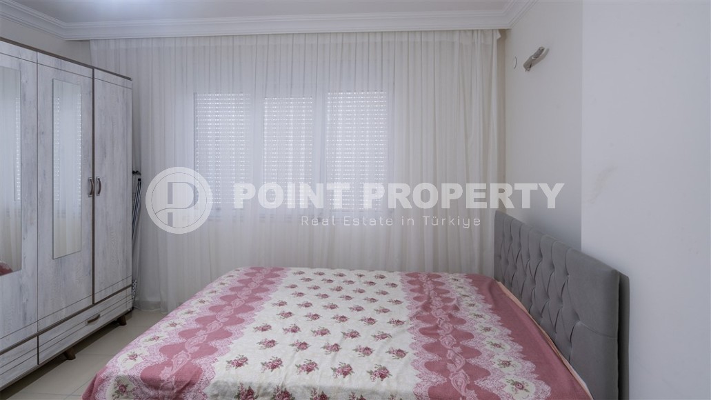 Благоустроенная просторная квартира, с хорошим ремонтом, новой мебелью и бытовой техникой, в 300 метрах от пляжа и набережной-id-5699-фото-4