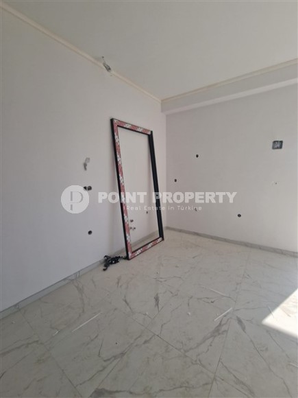 Apartments in a new residential complex at the final stage of construction, 1300 meters from the sea-id-5700-photo-4