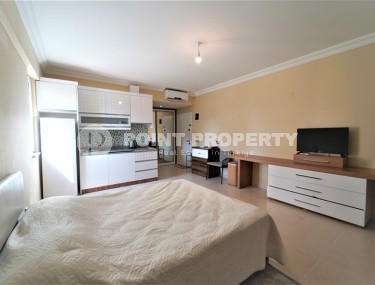 Budget furnished studio with a total area of 45 m2, 600 meters from the sea-id-5705-photo-1