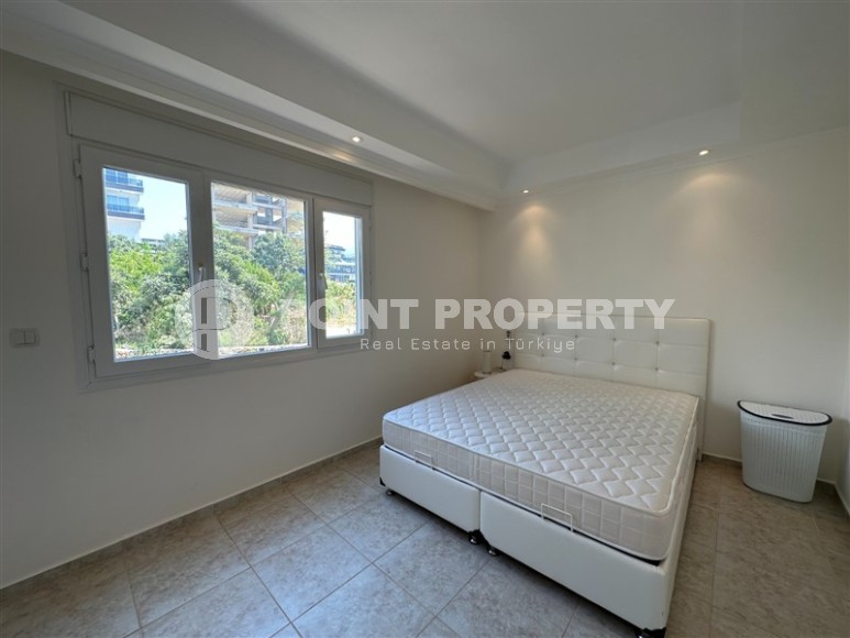 Апартаменты с качественным ремонтом, новой мебелью и бытовой техникой, в популярном районе Аланьи - Оба-id-5709-фото-5