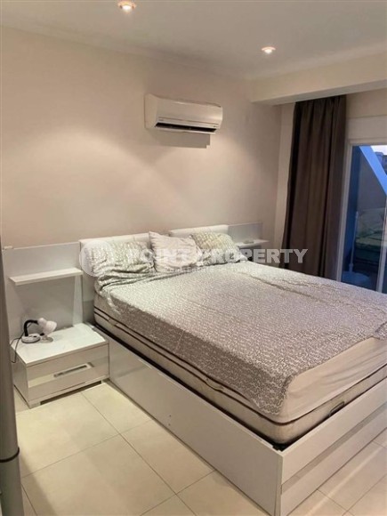 Просторная двухуровневая квартира 2+1, общей площадью 130 м2, на 7-м этаже с мансардой, в 500 метрах от моря-id-5710-фото-5