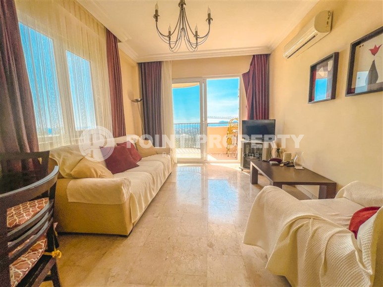 Уютная двухуровневая квартира с роскошным панорамным видом на море, в жилом комплексе 2008 года постройки-id-5714-фото-2