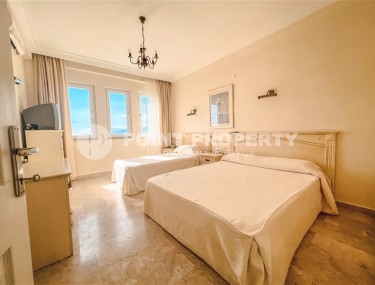 Уютная двухуровневая квартира с роскошным панорамным видом на море, в жилом комплексе 2008 года постройки-id-5714-фото-4