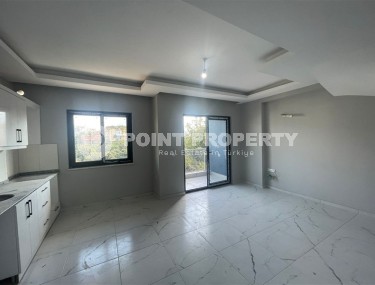 Новая квартира с чистовой отделкой в 1300 метрах от моря, в популярном районе Аланьи - Оба-id-5716-фото-3