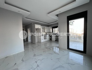 Бюджетная новая квартира с чистовой отделкой в полутора километрах от моря-id-5717-фото-1