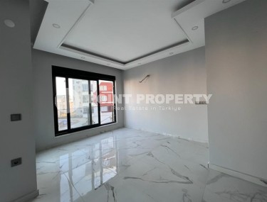 Бюджетная новая квартира с чистовой отделкой в полутора километрах от моря-id-5717-фото-4