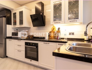 Panoramic two-level apartment with four bedrooms, in the very center of Mahmutlar-id-5718-photo-4