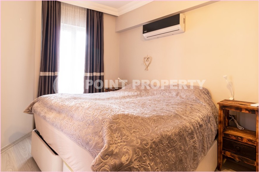 Panoramic two-level apartment with four bedrooms, in the very center of Mahmutlar-id-5718-photo-7