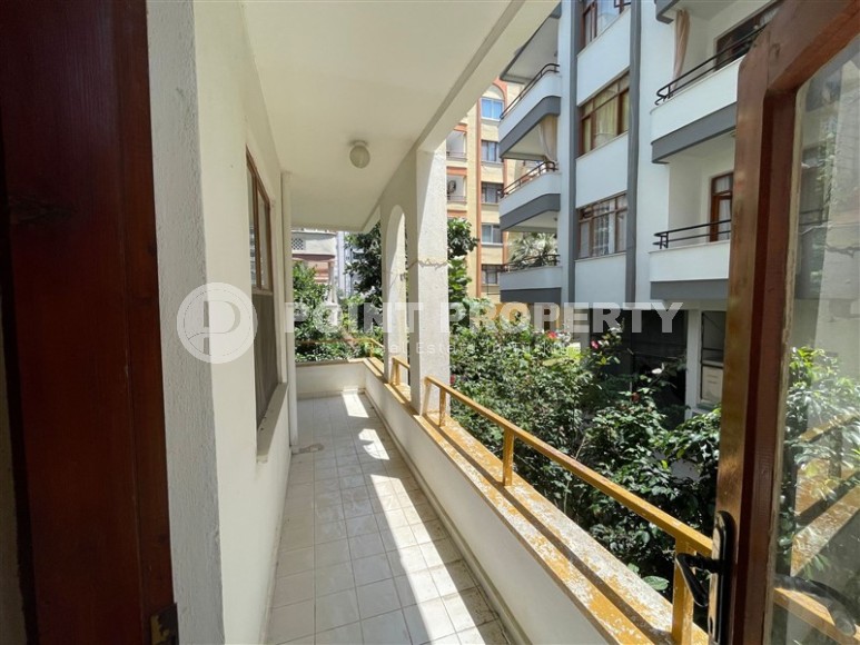Budget apartment 2+1, total area 100 m2, 150 meters from the beach and promenade-id-5720-photo-7