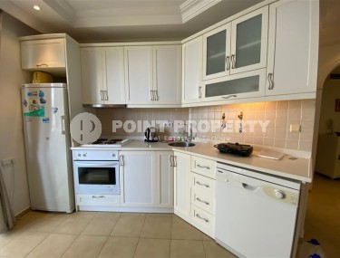 Небольшая уютная квартира, с мебелью и бытовой техникой, в центре тихого, благоустроенного района Аланьи - Тосмур-id-5730-фото-4