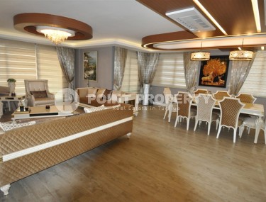 Комфортабельная двухуровневая квартира, с качественным ремонтом, стильной мебелью и современной бытовой техникой, в популярном районе Аланьи - Оба-id-5731-фото-3