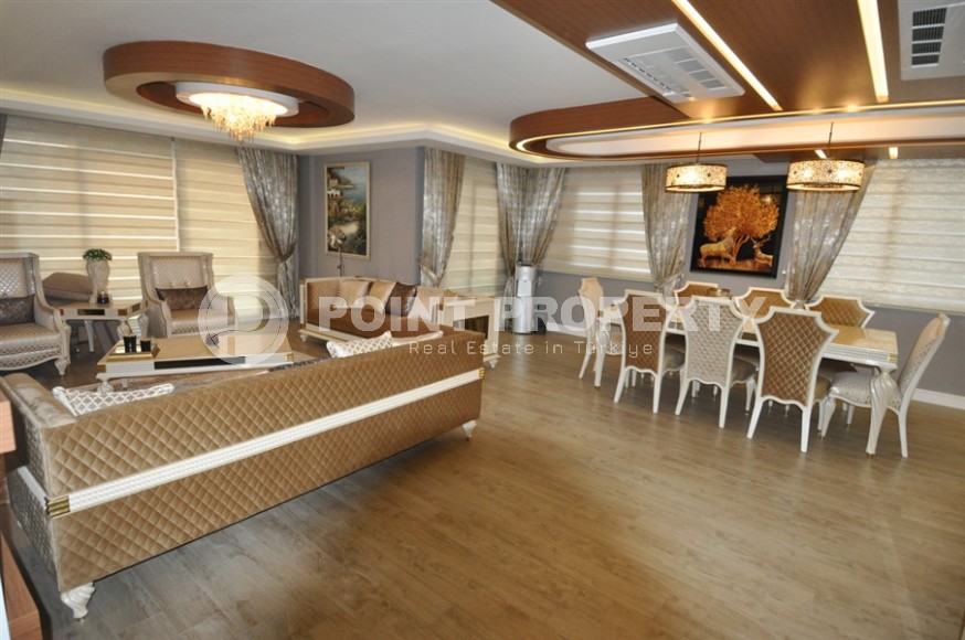 Комфортабельная двухуровневая квартира, с качественным ремонтом, стильной мебелью и современной бытовой техникой, в популярном районе Аланьи - Оба-id-5731-фото-3