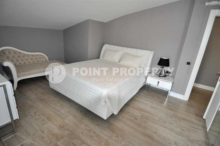 Комфортабельная двухуровневая квартира, с качественным ремонтом, стильной мебелью и современной бытовой техникой, в популярном районе Аланьи - Оба-id-5731-фото-9