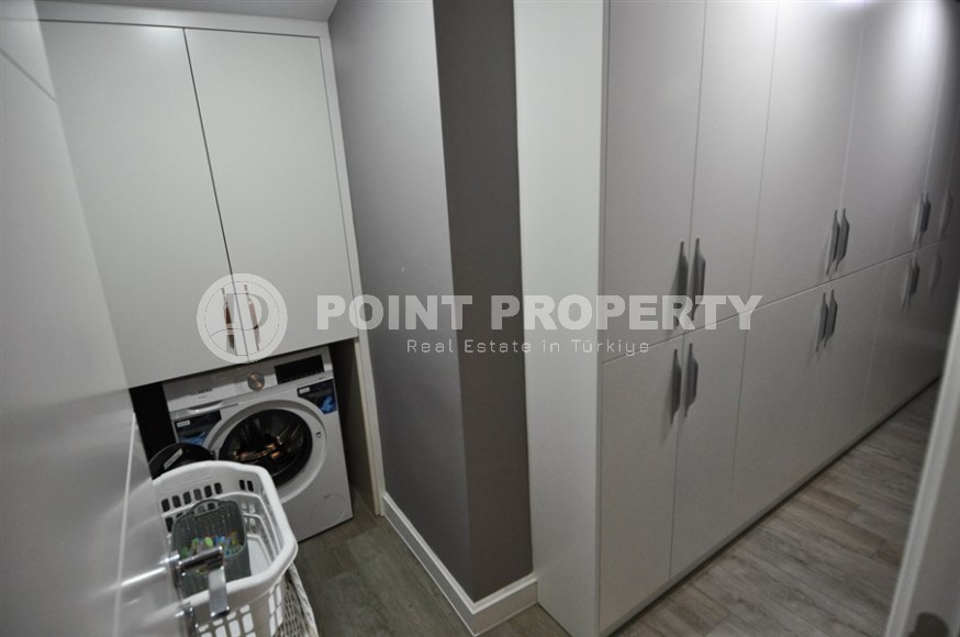 Комфортабельная двухуровневая квартира, с качественным ремонтом, стильной мебелью и современной бытовой техникой, в популярном районе Аланьи - Оба-id-5731-фото-15