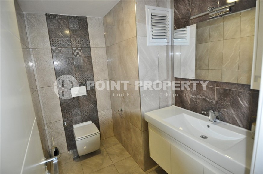 Комфортабельная двухуровневая квартира, с качественным ремонтом, стильной мебелью и современной бытовой техникой, в популярном районе Аланьи - Оба-id-5731-фото-16