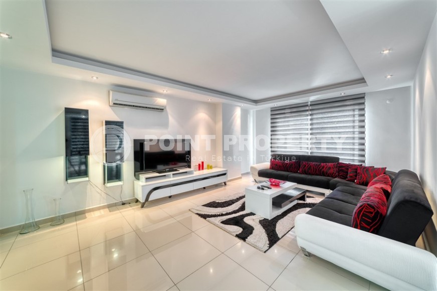 Стильная панорамная квартира 2+1, общей площадью 120 м2, в центре комфортабельного района Аланьи - Джикджилли-id-5737-фото-2