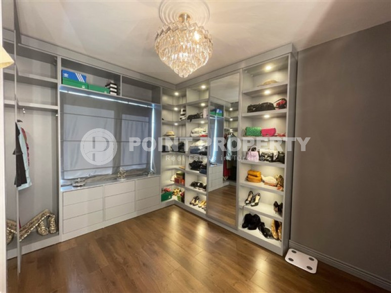 Пентхаус 5+1 с видом на Аланийскую крепость и море, с полным пакетом мебели и бытовой техники, Тосмур, 200м2-id-1451-фото-16