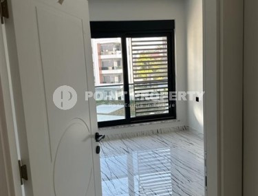 Новая квартира с чистовой отделкой, на 2-м этаже в небольшом жилом комплексе, введенном в эксплуатацию в 2022 году-id-5739-фото-4