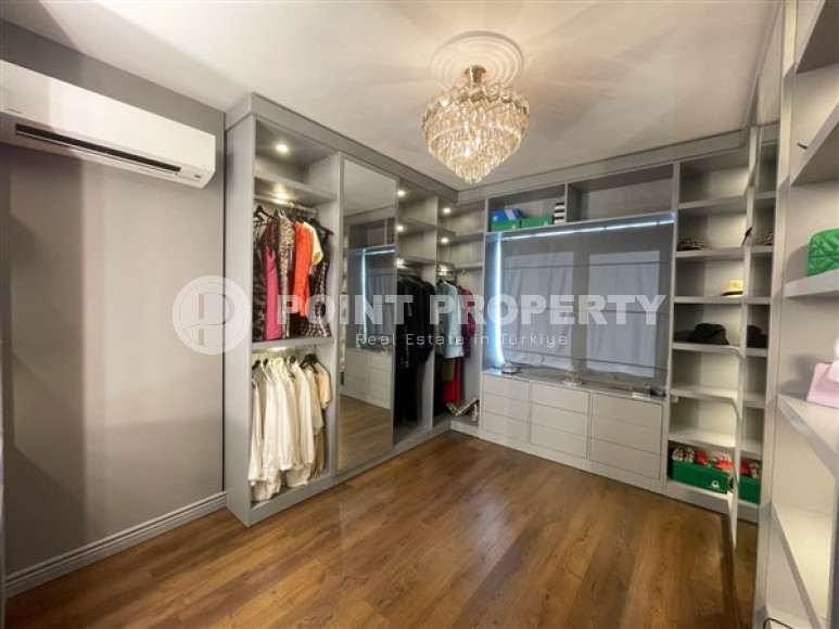 Пентхаус 5+1 с видом на Аланийскую крепость и море, с полным пакетом мебели и бытовой техники, Тосмур, 200м2-id-1451-фото-17