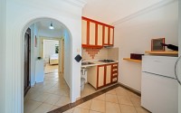 Cozy, bright apartment on the 1st floor in a building built in 2007, in the very center of Alanya-id-5743-photo-2