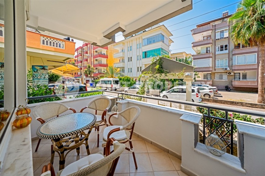 Cozy, bright apartment on the 1st floor in a building built in 2007, in the very center of Alanya-id-5743-photo-5