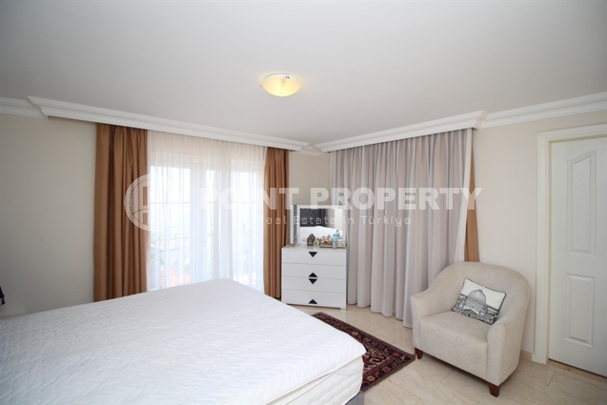 Comfortable panoramic villa overlooking the sea and the Alanya fortress, in the prestigious Tepe area-id-5747-photo-10