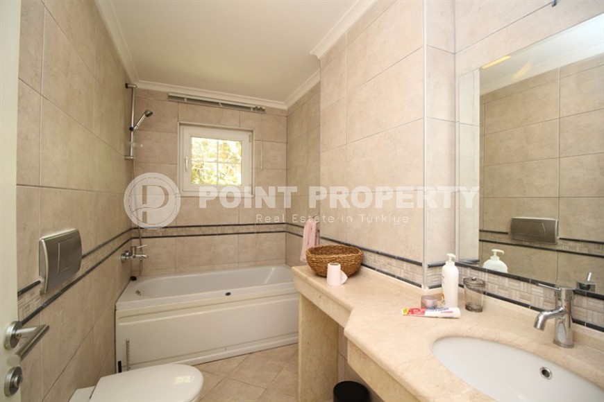 Comfortable panoramic villa overlooking the sea and the Alanya fortress, in the prestigious Tepe area-id-5747-photo-12