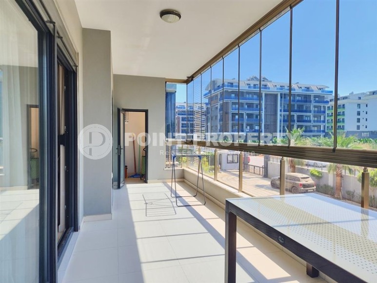 Современная меблированная квартира 1+1, общей площадью 68 м2, в 100 метрах от пляжа и набережной-id-5750-фото-8