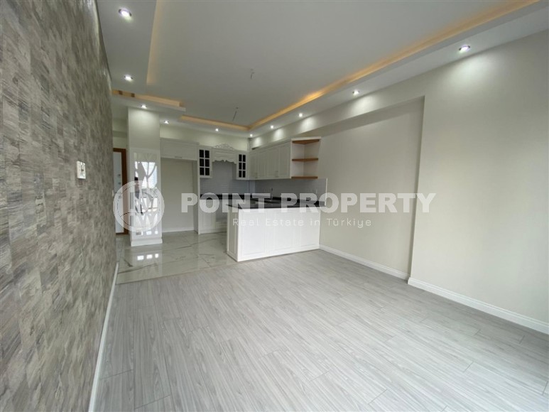 Стильная, современная квартира с качественной чистовой отделкой, в 500 метрах от моря-id-5751-фото-2