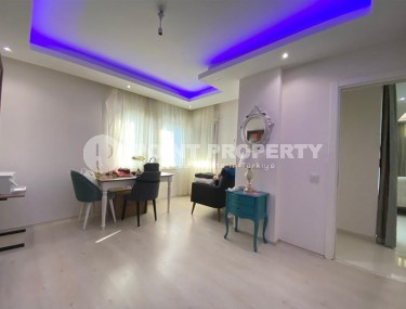 Большая двухуровневая квартира 3+1, на 5-м этаже с мансардой, в 300 метрах от моря-id-5752-фото-4