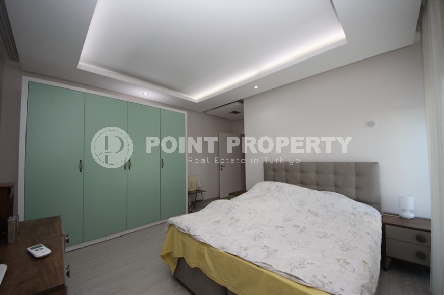 Большая двухуровневая квартира 3+1, на 5-м этаже с мансардой, в 300 метрах от моря-id-5752-фото-5