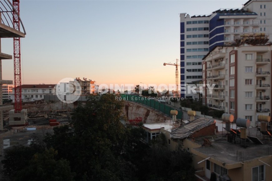 Большая двухуровневая квартира 3+1, на 5-м этаже с мансардой, в 300 метрах от моря-id-5752-фото-16