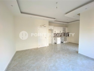 Новая квартира с чистовой отделкой в 150 метрах от моря, в самом центре Аланьи-id-5753-фото-2