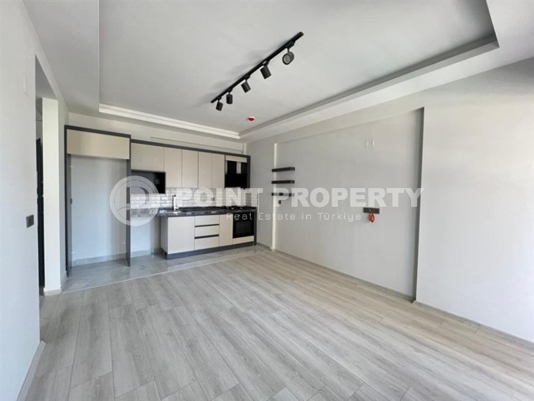 Budget apartments in a residential complex under construction in the promising area of Mersin - Erdemli-id-5758-photo-2