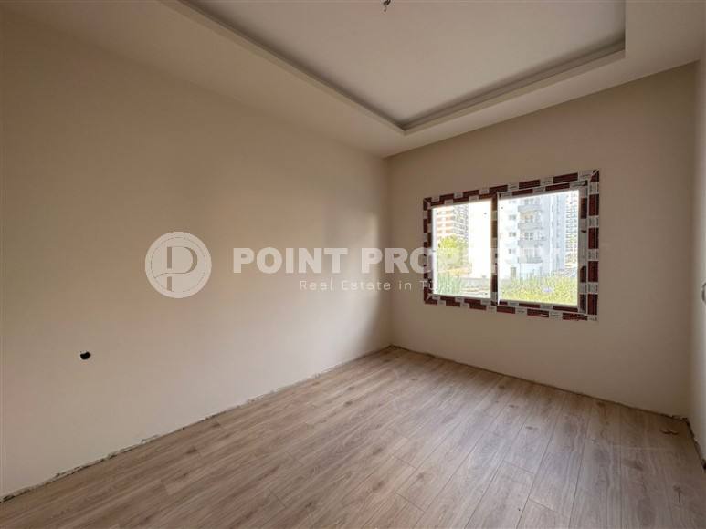 Современная квартира с качественной чистовой отделкой и приятным светлым интерьером, в 250 метрах от моря-id-5760-фото-7