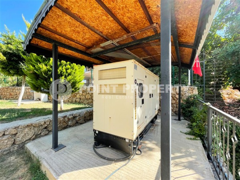 Пентхаус 5+1 с видом на Аланийскую крепость и море, с полным пакетом мебели и бытовой техники, Тосмур, 200м2-id-1451-фото-52