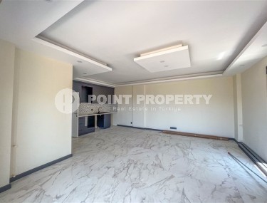 Новая трехэтажная вилла с двумя отдельными входами в полутора километрах от моря-id-5762-фото-3