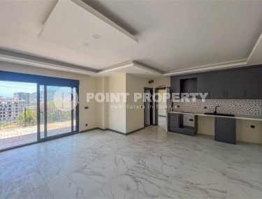 Новая трехэтажная вилла с двумя отдельными входами в полутора километрах от моря-id-5762-фото-4