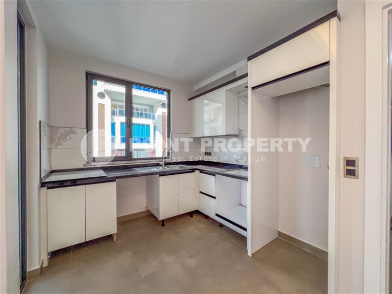 Новая квартира с чистовой отделкой в 150 метрах от моря, в центре современного района Аланьи - Махмутлар-id-5767-фото-5