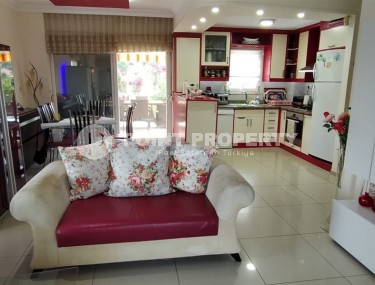 Трехэтажная меблированная вилла с бассейном и садом, в 250 метрах от моря-id-5769-фото-2