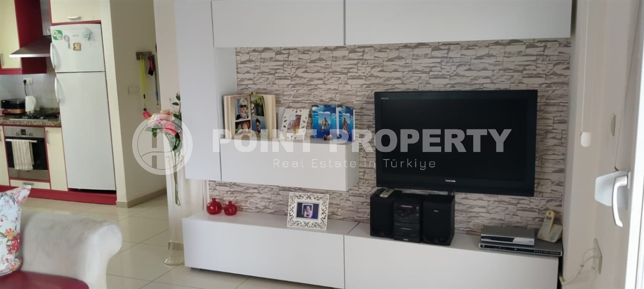 Трехэтажная меблированная вилла с бассейном и садом, в 250 метрах от моря-id-5769-фото-3