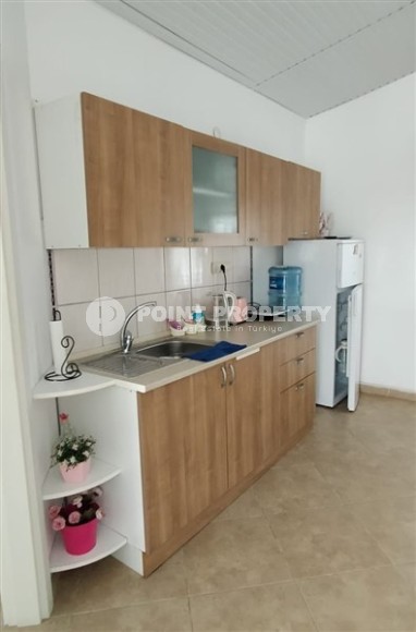 Трехэтажная меблированная вилла с бассейном и садом, в 250 метрах от моря-id-5769-фото-8