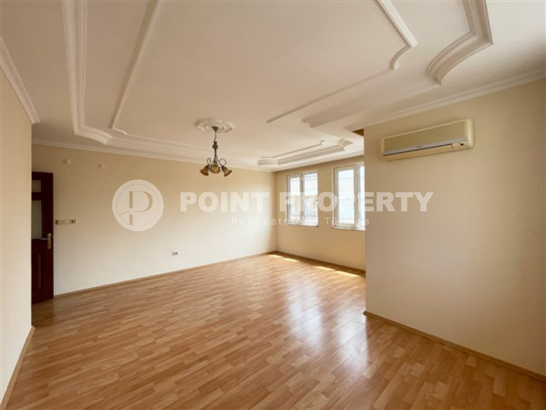 Spacious 3+1 apartments with a total area of 150 m2 in the very center of the historical part of Alanya-id-1452-photo-3